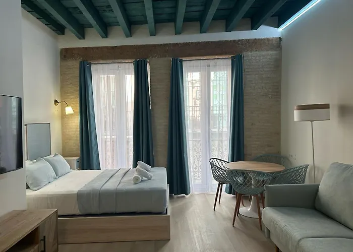 Wonderful Apartments In Seville Oldtown